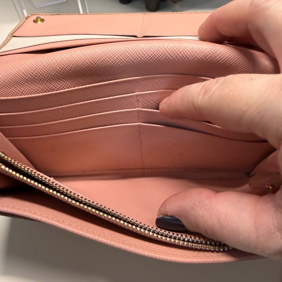 Prada Blush and Pink Saffiano Wallet - Picture 4 of 12